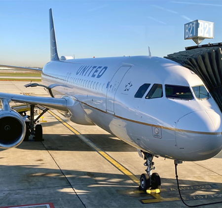 United Airlines reports $7.1bn loss for financial 2020