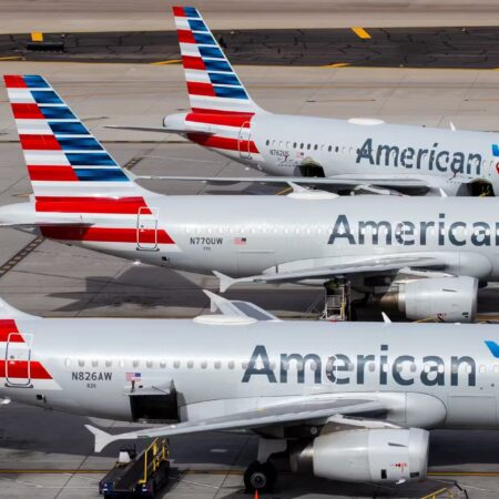 American Airlines Celebrates National Aviation Day By Inspiring The Next Generation Of Aviators