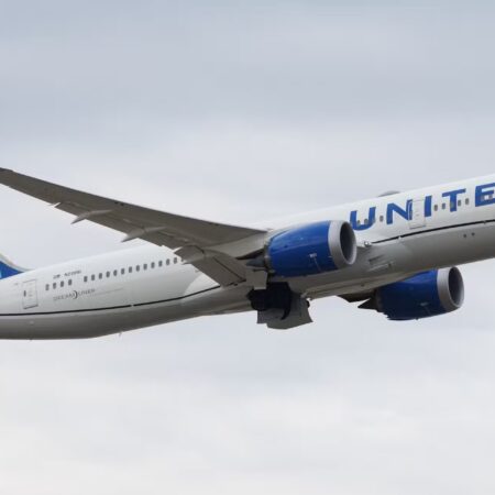 United Airlines Signs Lease For 3 Boeing 737s & 1 Boeing 787 Dreamliner